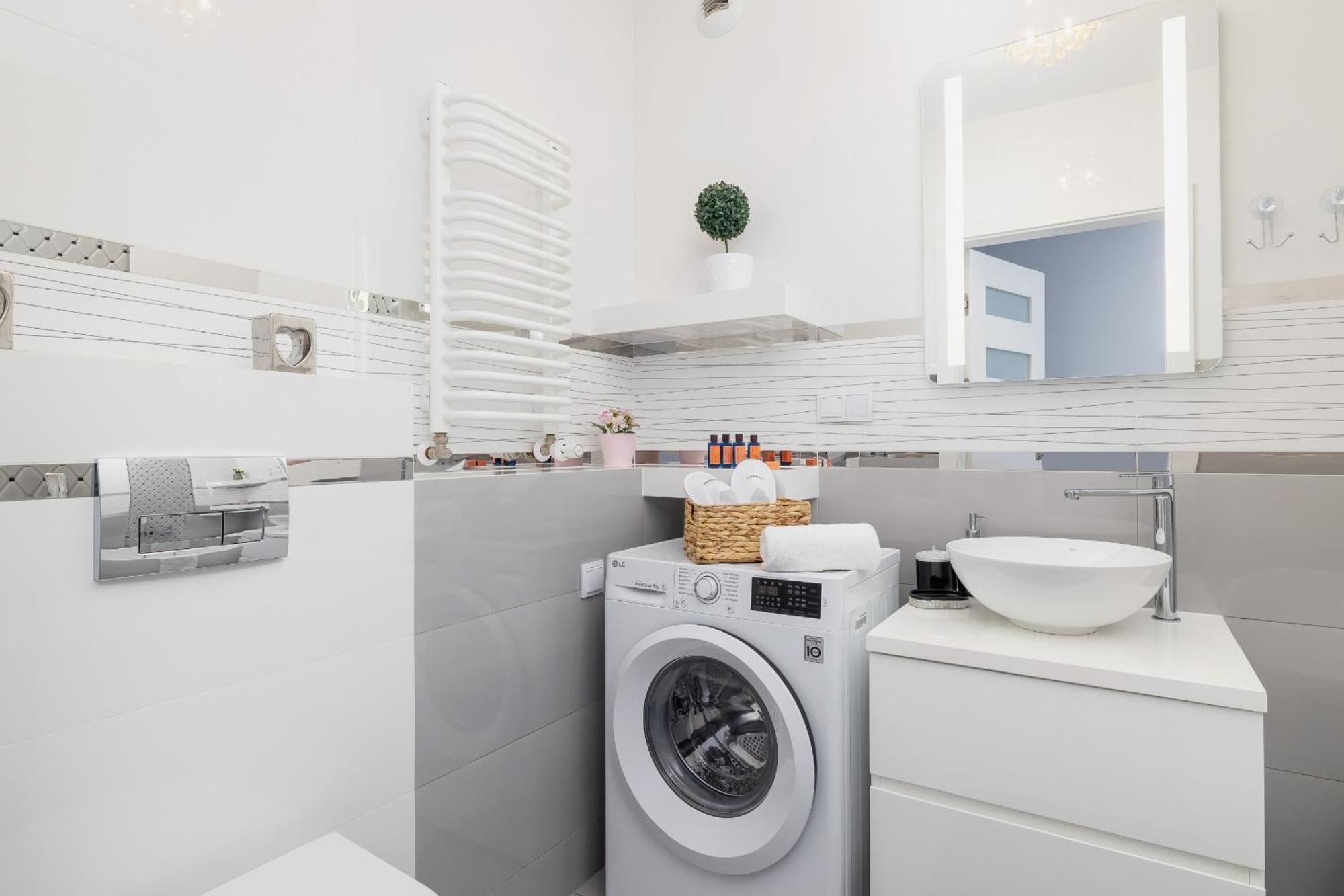 Cracow Pradnik Spacious & Family Apartment With 3 Bedroom By Renters Prestige Krakau Exterior foto